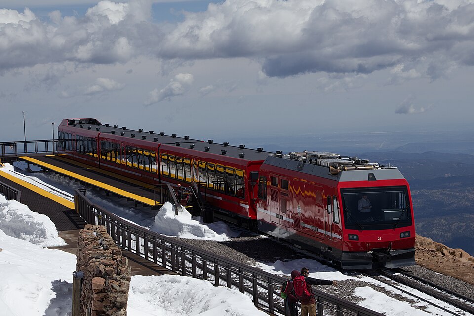 Le chemin de fer à crémaillère du Pikes Peak (Colorado, USA)